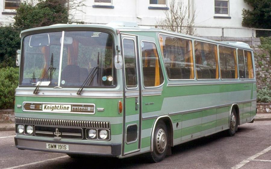 Bedford YRT Caetano Estoril II (C53F) '1973